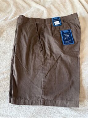 croft & barrow Men's Brown Flat-Front Shorts brown